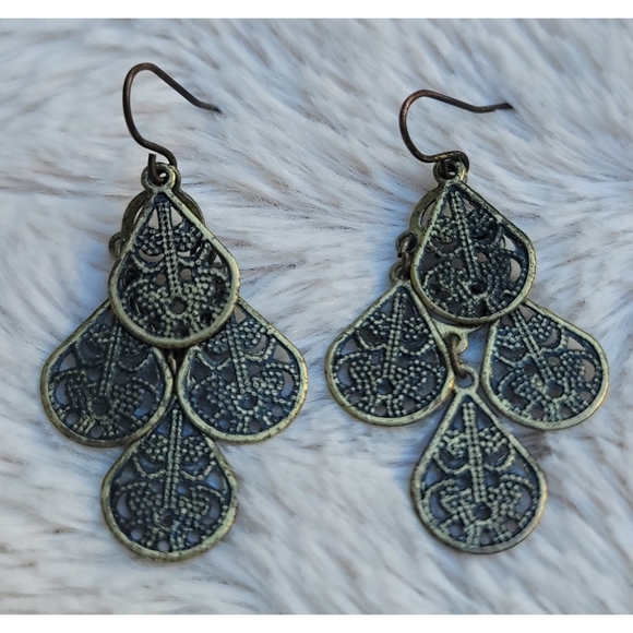 Boho tear drop chandelier dangle earrings - Picture 17 of 17